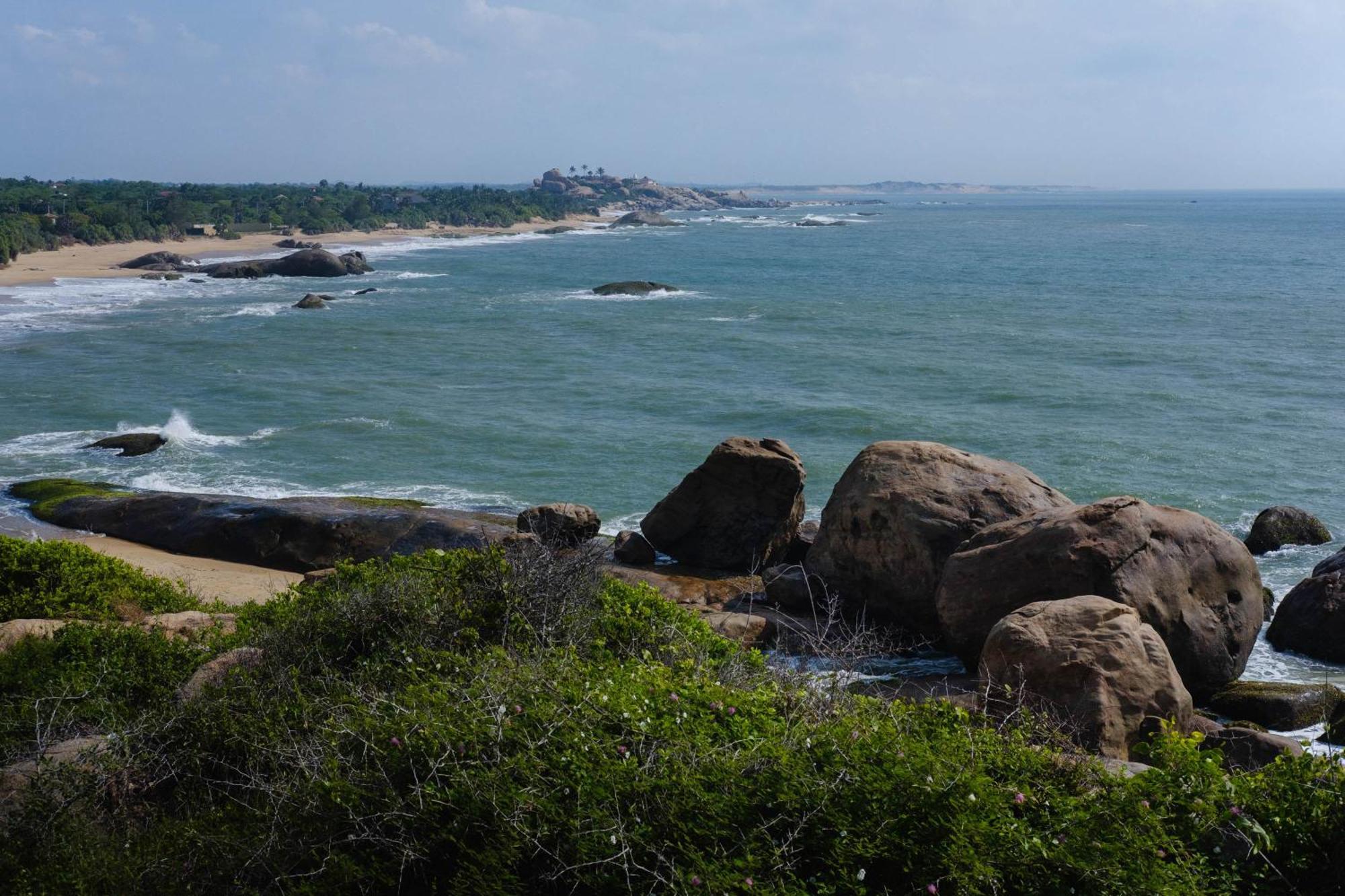 Bed and Breakfast Treasure Rock Kirinda  Esterno foto